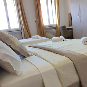  Guest house Chowdhury House Unit 2 Italy